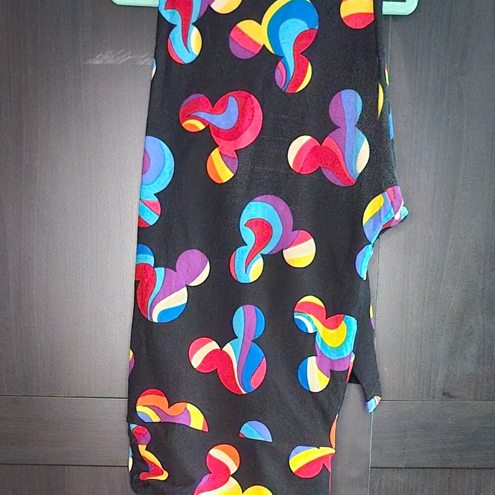 LuLaRoe Leggings - Tall and Curvy - Disney